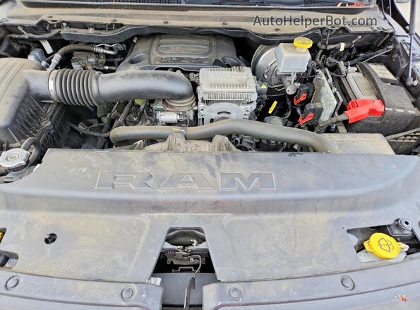 1C6SRFLT3NN391069 2022 RAM 1500 Gray Widok komory silnika