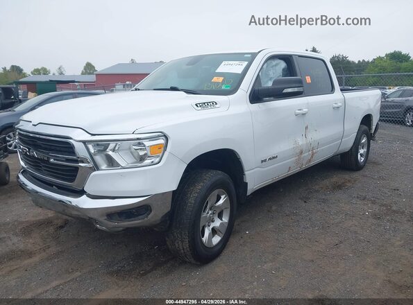 1C6SRFMT7MN725486 2021 RAM 1500 Белый Передняя левая четверть