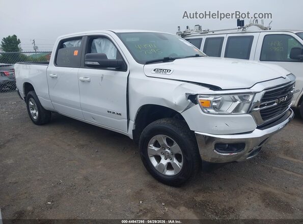 1C6SRFMT7MN725486 2021 RAM 1500 Белый Передняя правая четверть