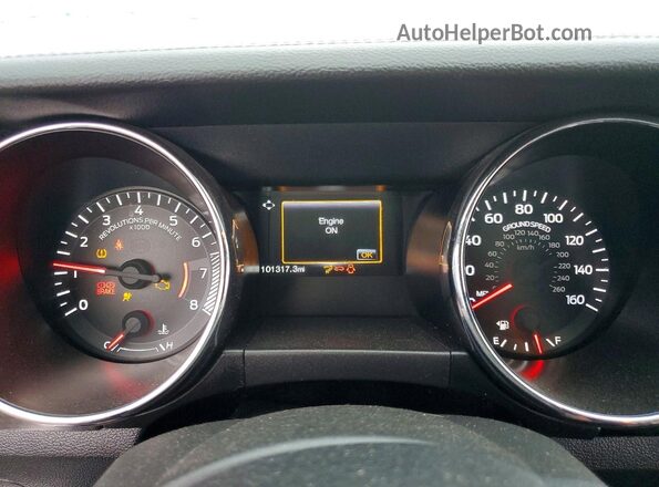 1FA6P8CF8H5228515 2017 FORD MUSTANG Белый Вид щитка приборов