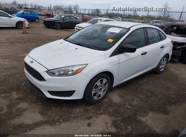 1FADP3E22GL207125 2016 FORD FOCUS Белый Передняя левая четверть