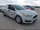 2017 Ford Focus S Серебряный vin: 1FADP3E22HL332658
