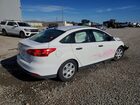 2016 Ford Focus S White vin: 1FADP3E28GL399442
