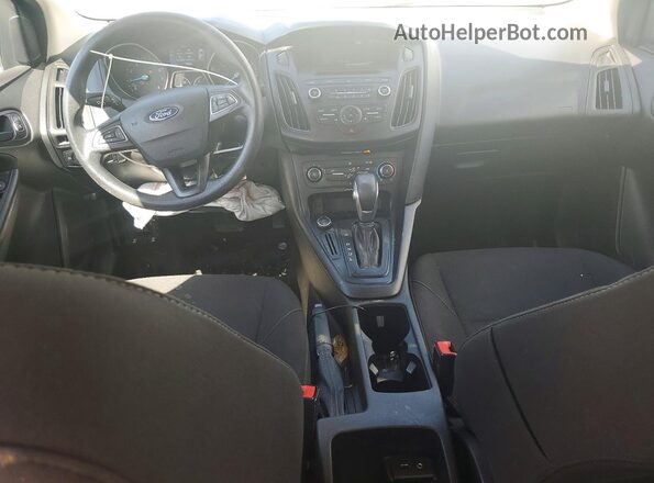 1FADP3E28HL229759 2017 FORD FOCUS Silver Vista del salpicadero