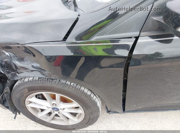 1FADP3F22HL298445 2017 FORD FOCUS Черный Вид щитка приборов