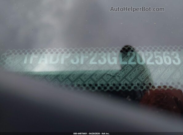 1FADP3F23GL202563 2016 FORD FOCUS Черный Вид подкапотного пространства