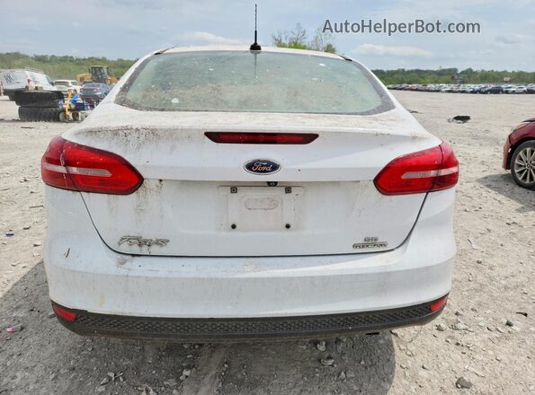 1FADP3F24GL290474 2016 FORD FOCUS Белый Вид сзади