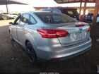 2016 Ford Focus Se Серебряный vin: 1FADP3F26GL319621