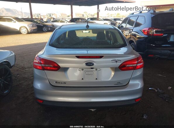 1FADP3F26GL319621 2016 FORD FOCUS Серебряный 