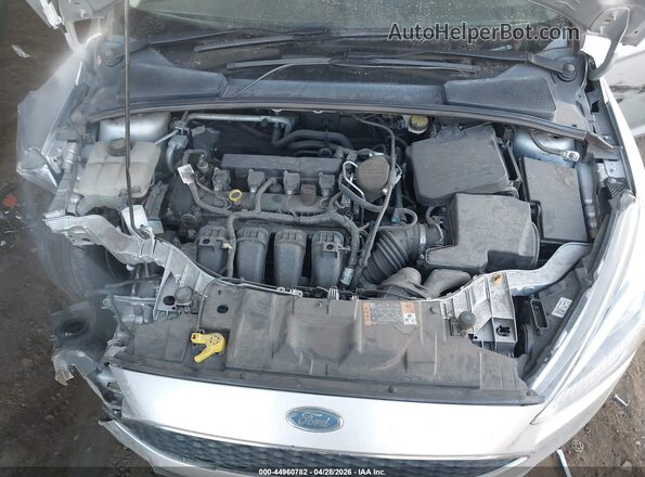 1FADP3F26GL319621 2016 FORD FOCUS Серебряный Вид сзади