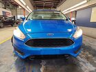 2016 Ford Focus Se Blue vin: 1FADP3F26GL383013