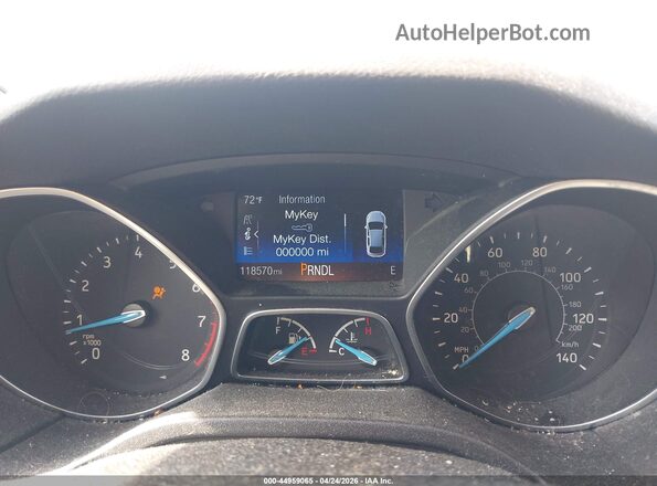 1FADP3F27GL244671 2016 FORD FOCUS Silver Vista de los asientos traseros
