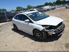 2016 Ford Focus Se Белый vin: 1FADP3F27GL350182