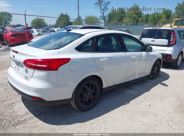 1FADP3F28GL376306 2016 FORD FOCUS Белый Задняя правая четверть