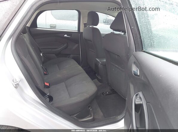 1FADP3F28GL403469 2016 FORD FOCUS Silver VIN კოდის სტიკერის ხედი