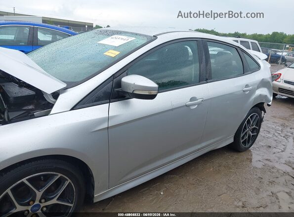 1FADP3F28GL403469 2016 FORD FOCUS Silver 
