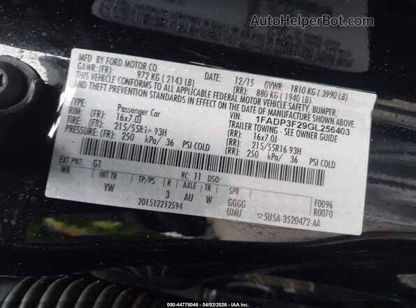 1FADP3F29GL256403 2016 FORD FOCUS Черный Вид подкапотного пространства
