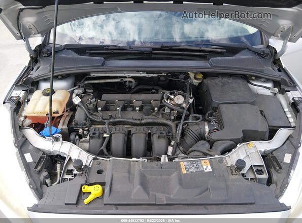 1FADP3F29GL341001 2016 FORD FOCUS Серебряный Вид сзади
