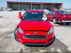 2016 Ford Focus Se Red vin: 1FADP3K22GL281794