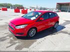 2016 Ford Focus Se Red vin: 1FADP3K22GL281794