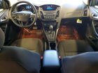 2018 Ford Focus Se Gray vin: 1FADP3K28JL213751