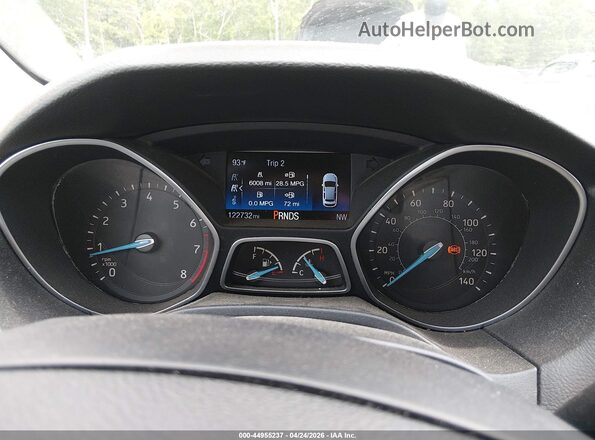 1FADP3K29GL406676 2016 FORD FOCUS Gray Widok tylnych siedzeń
