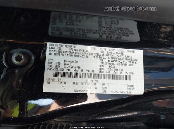 1FADP3K2XGL279887 2016 FORD FOCUS Black ძრავის განყოფილების ხედი