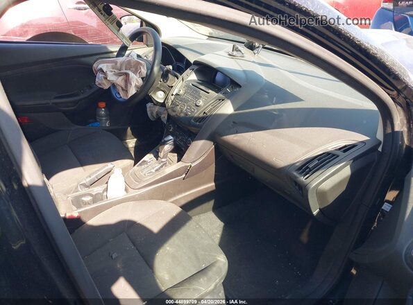 1FADP3KEXGL236242 2016 FORD FOCUS Черный Вид салона спереди