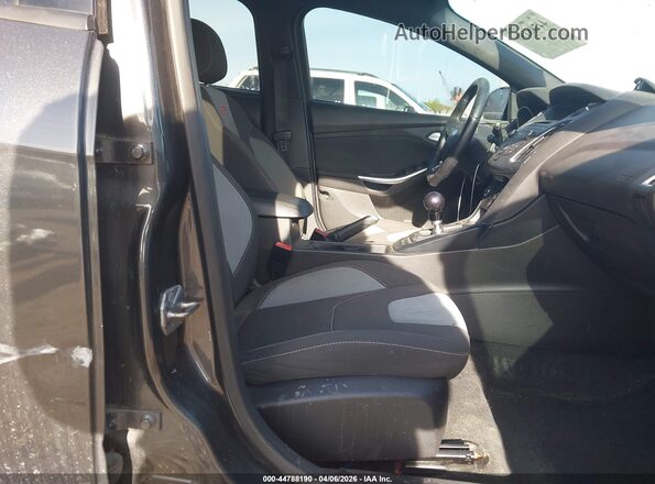1FADP3L98GL229646 2016 FORD FOCUS ST Gray წინა სალონის ხედი