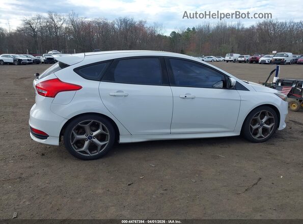 1FADP3L9XGL342661 2016 FORD FOCUS ST Белый Вид задней части салона