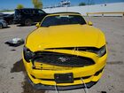 2016 Ford Mustang Желтый vin: 1FATP8UH2G5293152