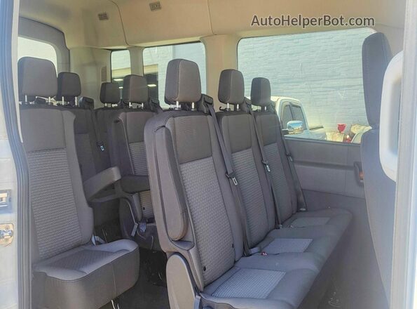 1FBAX2C89TKA05675 2026 FORD TRANSIT White Vista trasera