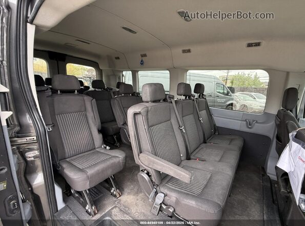 1FBAX2CM5HKA64758 2017 FORD TRANSIT-350 Черный Вид наклейки с VIN-кодом