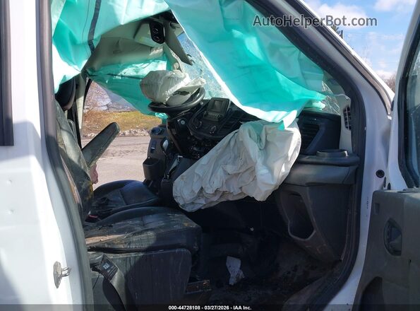 1FBAX2Y85MKA90461 2021 FORD PASSENGER White წინა სალონის ხედი
