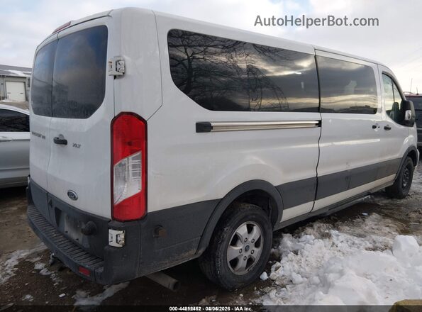 1FBAX2Y88LKA26462 2020 FORD PASSENGER Белый Задняя правая четверть