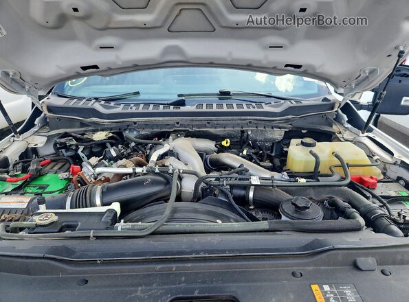1FD8W3HT4PED67977 2023 FORD F350 White Вид задньої частини салону