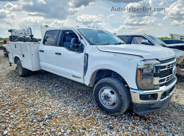 1FD8W3HT4PED67977 2023 FORD F350 White Передня права чверть