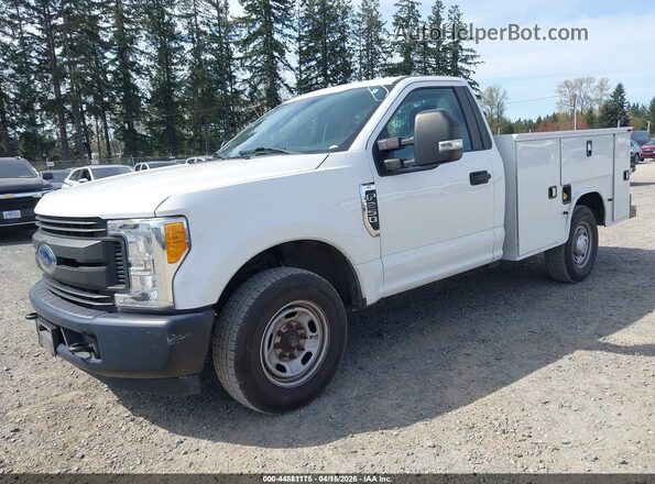 1FDBF2A68HEE07189 2017 FORD F-250 Белый Передняя левая четверть