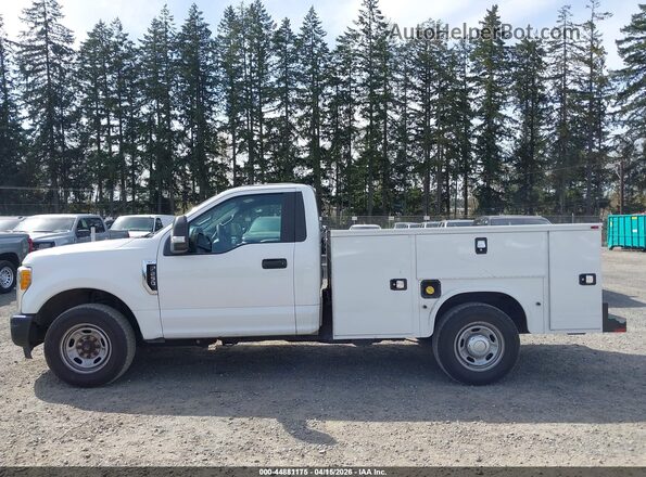 1FDBF2A68HEE07189 2017 FORD F-250 Белый 