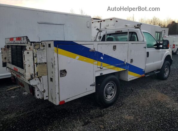 1FDBF3F64GEB68009 2016 FORD F350 White Trasero derecho