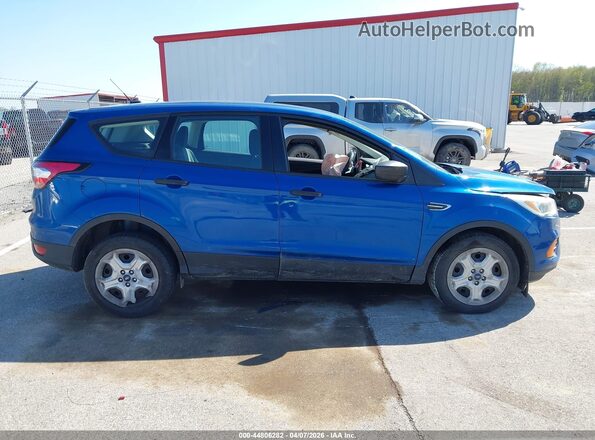 1FMCU0F77HUE14396 2017 FORD ESCAPE Синий Вид задней части салона