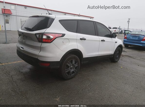 1FMCU0F77JUB45239 2018 FORD ESCAPE Белый Задняя правая четверть