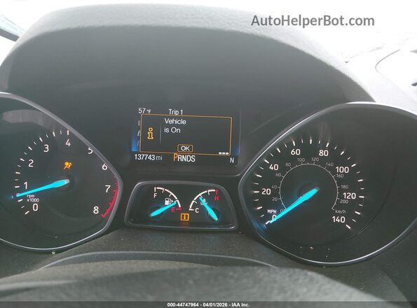 1FMCU0F77JUB45239 2018 FORD ESCAPE Белый Вид задних сидений