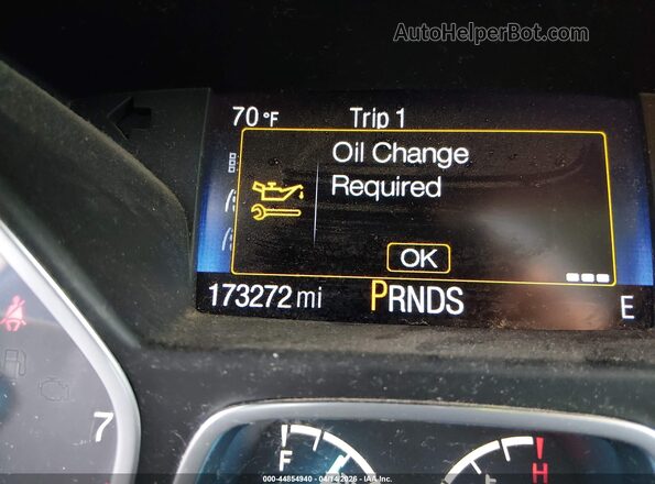 1FMCU0F7XHUE94597 2017 FORD ESCAPE Серый 