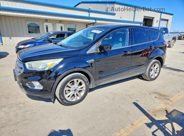 1FMCU0GD0HUB98766 2017 FORD ESCAPE Черный Передняя левая четверть