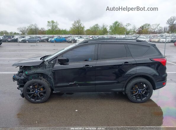 1FMCU0GD0KUB53611 2019 FORD ESCAPE Черный 