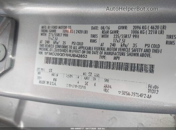 1FMCU0GD1HUB42853 2017 FORD ESCAPE Серебряный Вид подкапотного пространства