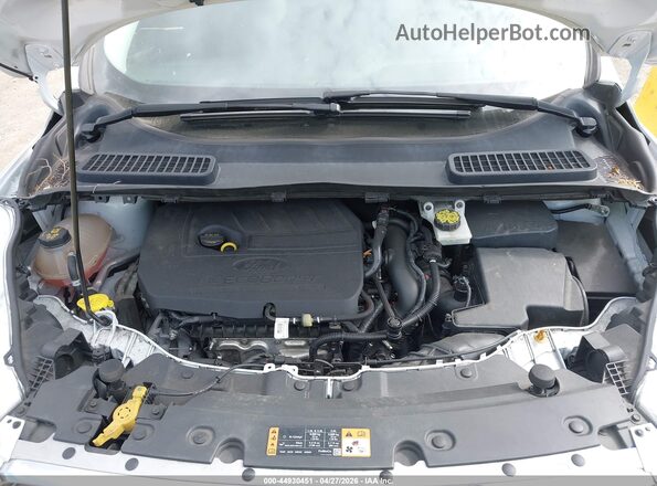 1FMCU0GD3JUB28796 2018 FORD ESCAPE White Rear view