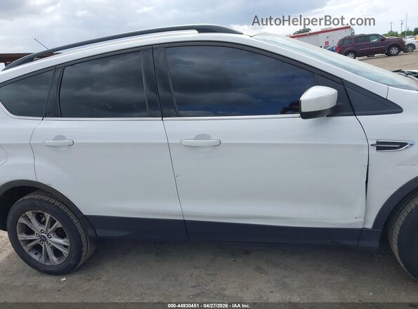 1FMCU0GD3JUB28796 2018 FORD ESCAPE White Rear interior view