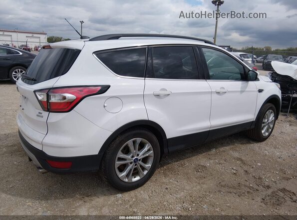 1FMCU0GD4HUE33315 2017 FORD ESCAPE Белый Задняя правая четверть